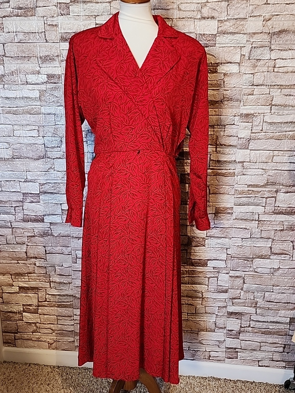 Liz Claiborne Elegant Red Dress